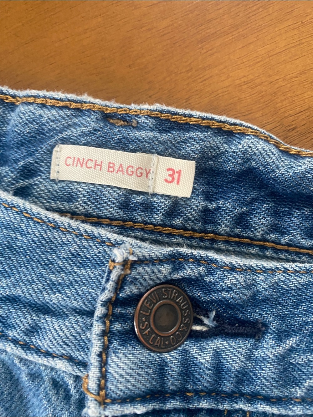 Levi's Cinch Baggy Jeans - Light Blue Size 31 - Picture 6 of 13